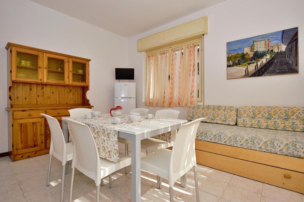 Residenza Valcris Apartment Lignano Sabbiadoro Luaran gambar